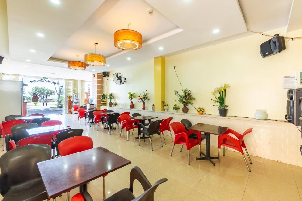 Oyo 455 Grand Bostand Hotel Da Nang Exteriör bild